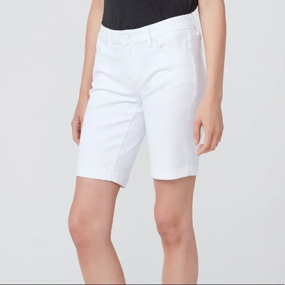 PAIGE DENIM Optic White Y2K Jax Knee Shorts Bermuda Denim Jean Shorts 24